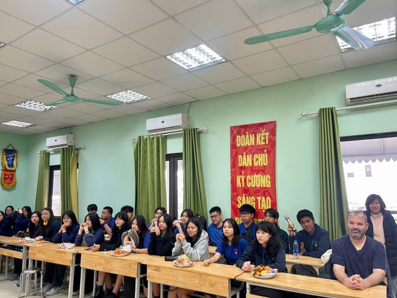SGD Hà Nội Phát động “Tháng tự học ngoại ngữ” năm 2025