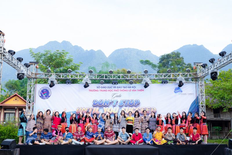 CHUYẾN ĐI TRẢI NGHIỆM VÀ HỌC TẬP TẠI MAI CHÂU CỦA HỌC SINH KHỐI 10 +11